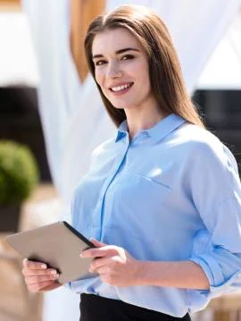 self storage unit employee